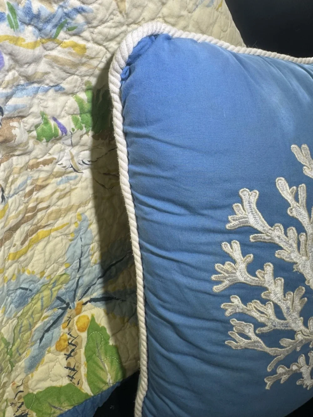 Coastal Life Full/Queen Quilt Set, 2 Shams & 3 Decorative Pillows in 100% cotton - Picture 12 of 15